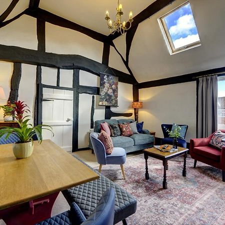 Loft Cottage By Spa Town Property - 2 Bed Tudor Retreat Near To Stratford-Upon-Avon, Warwick & Solihull Exterior foto