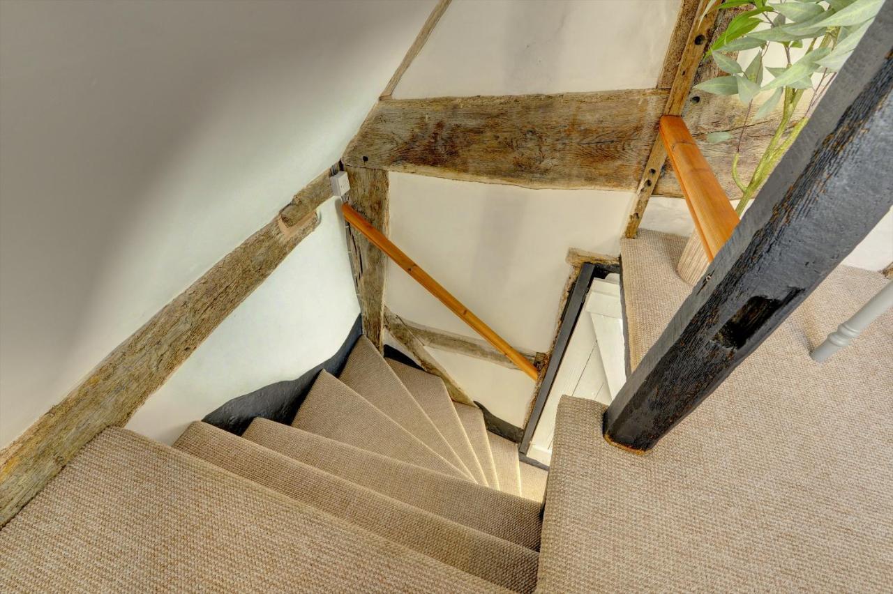 Loft Cottage By Spa Town Property - 2 Bed Tudor Retreat Near To Stratford-Upon-Avon, Warwick & Solihull Exterior foto