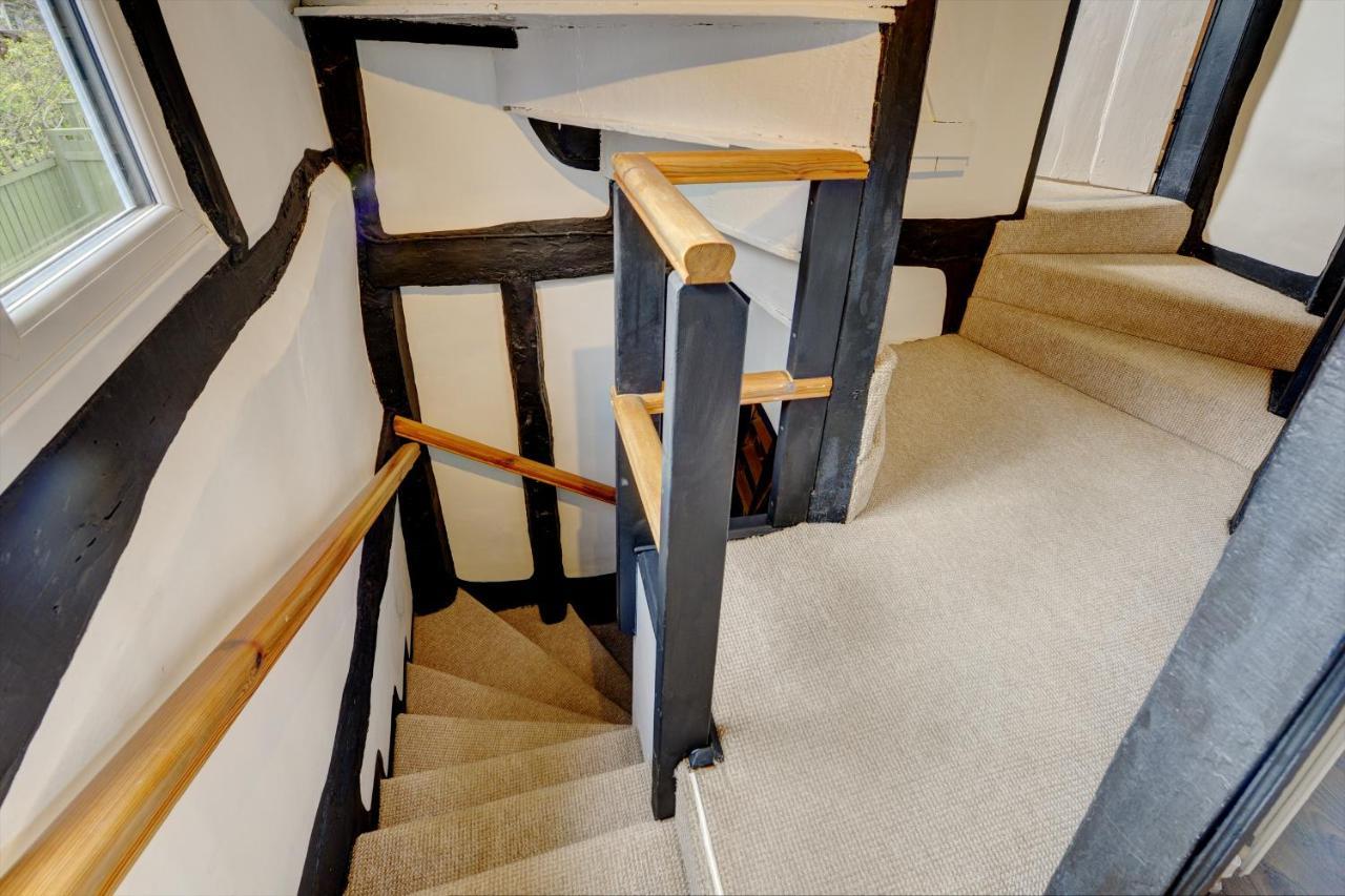 Loft Cottage By Spa Town Property - 2 Bed Tudor Retreat Near To Stratford-Upon-Avon, Warwick & Solihull Exterior foto