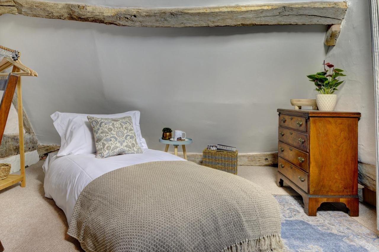 Loft Cottage By Spa Town Property - 2 Bed Tudor Retreat Near To Stratford-Upon-Avon, Warwick & Solihull Exterior foto